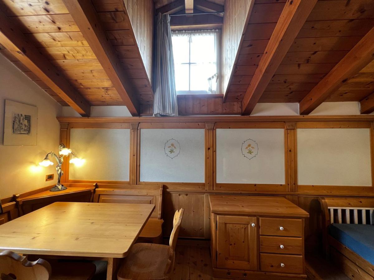 Kaiserkrone Charming Retreat Dimaro Bagian luar foto